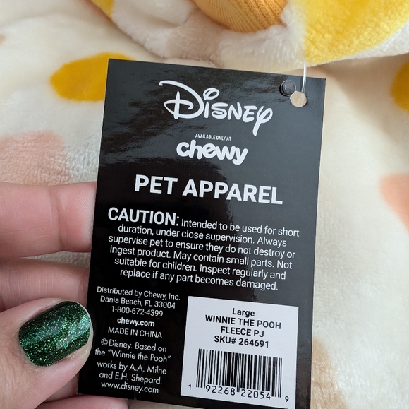 NWT Chewy Disney Winnie The Pooh "I Love Naps" Dog & Cat Plush Fleece PJs Large - Picture 8 of 12